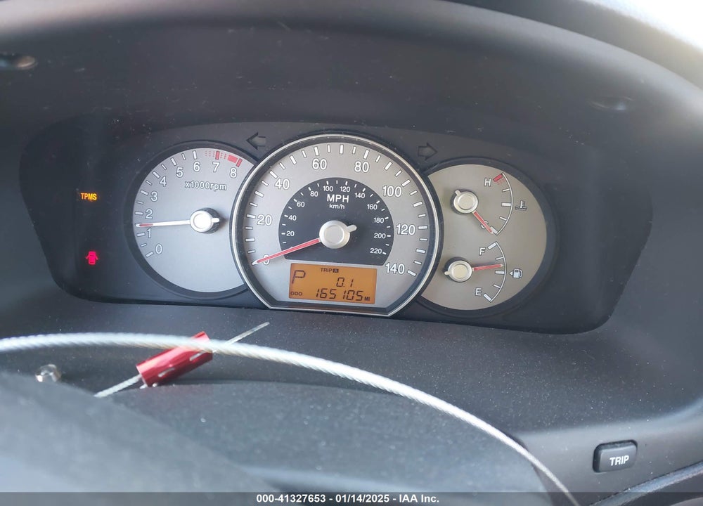 2007 KIA RONDO VIN: KNAFG525677066949