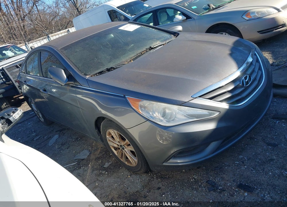 2013 HYUNDAI SONATA GLS VIN: 5NPEB4AC0DH746375