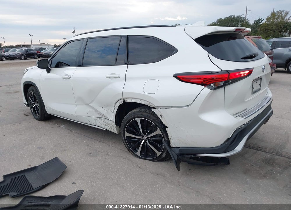 2021 TOYOTA HIGHLANDER XSE VIN: 5TDJZRBH1MS126033