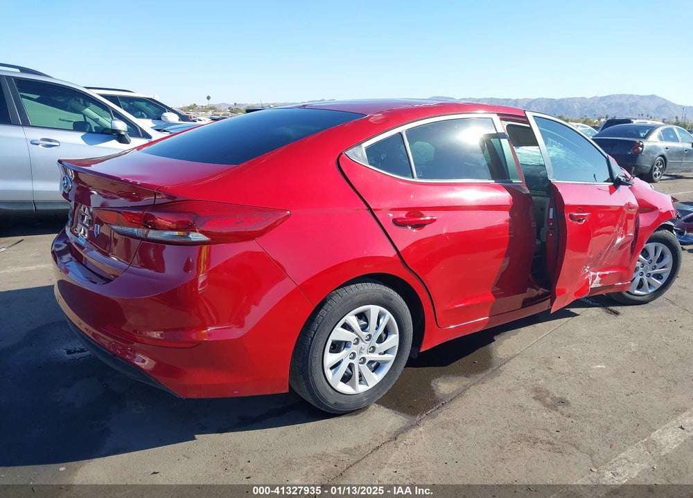 2017 HYUNDAI ELANTRA VIN: KMHD74LF0HU353309