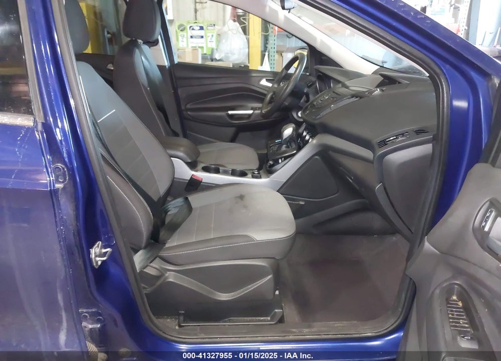 2015 FORD ESCAPE SE VIN: 1FMCU9G98FUB13217