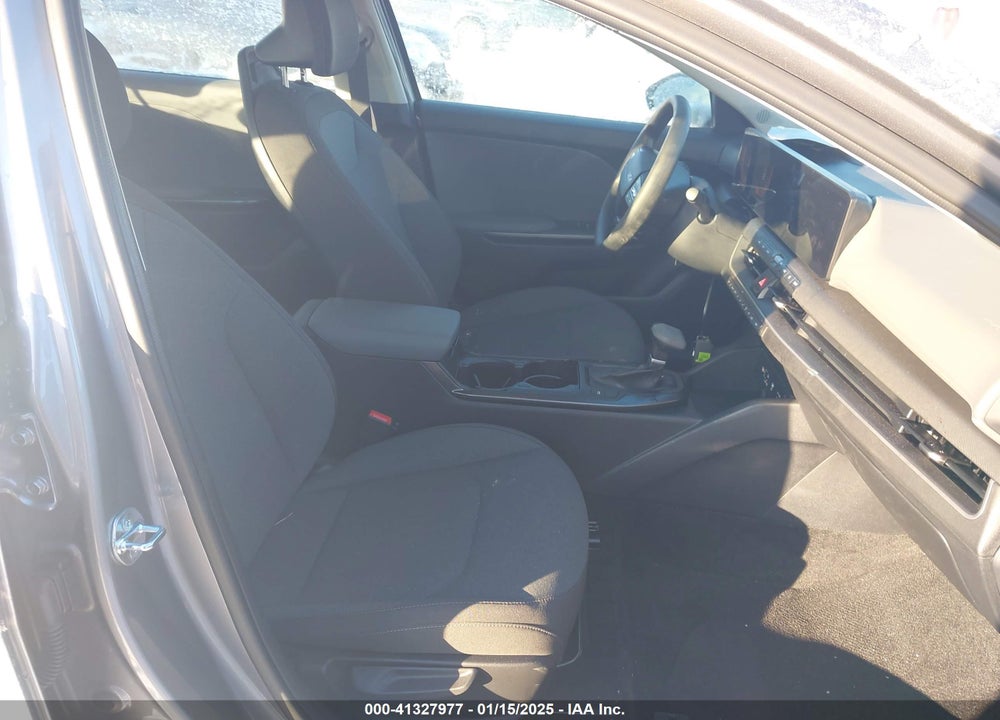2025 KIA K4 LXS VIN: 3KPFT4DE4SE027890