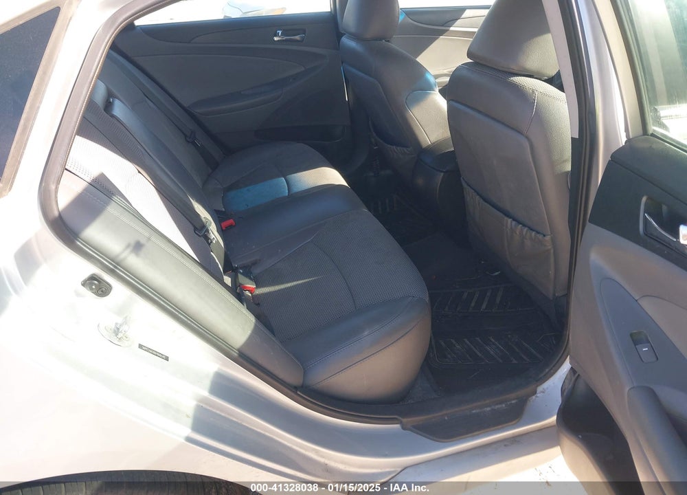 2013 HYUNDAI SONATA SE VIN: 5NPEC4AC8DH806545