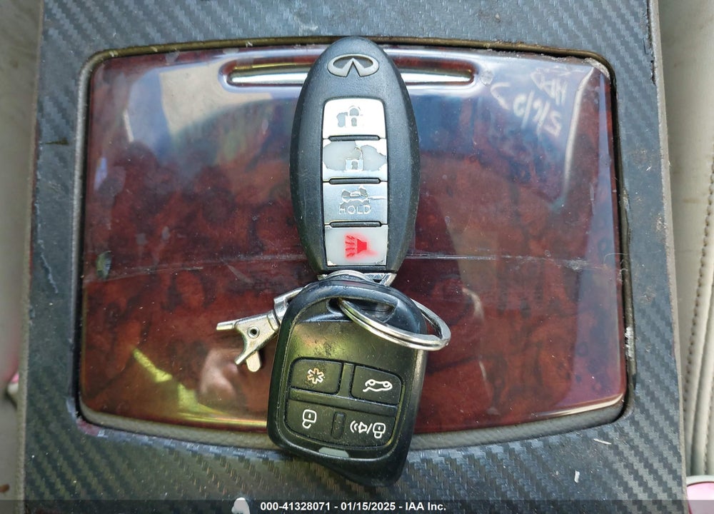 2007 INFINITI G35X VIN: JNKBV61F57M811522