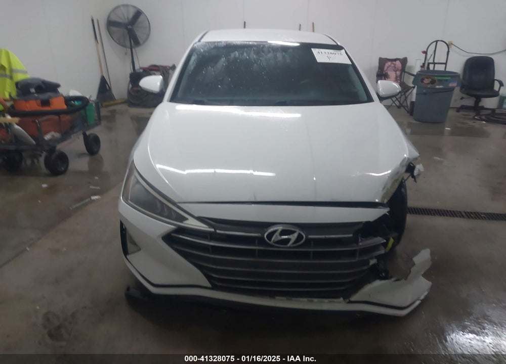 2020 HYUNDAI ELANTRA SE VIN: 5NPD74LF7LH503830