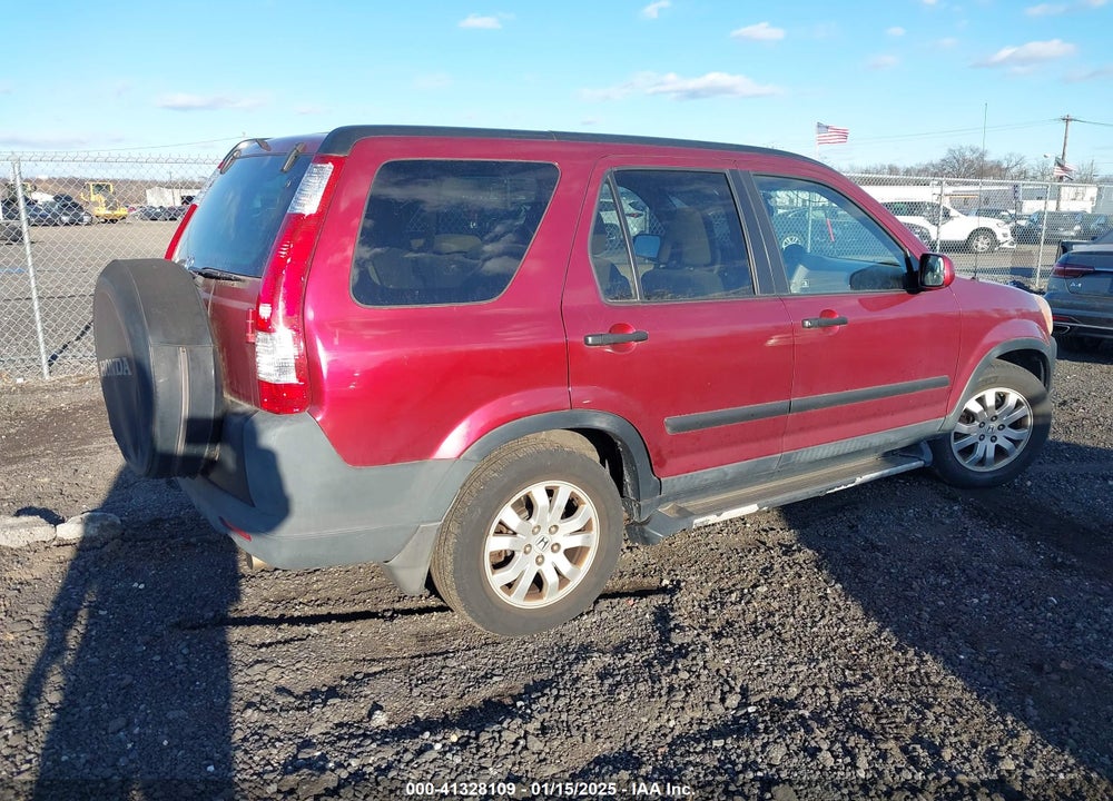 2005 HONDA CR-V EX VIN: SHSRD78825U317956