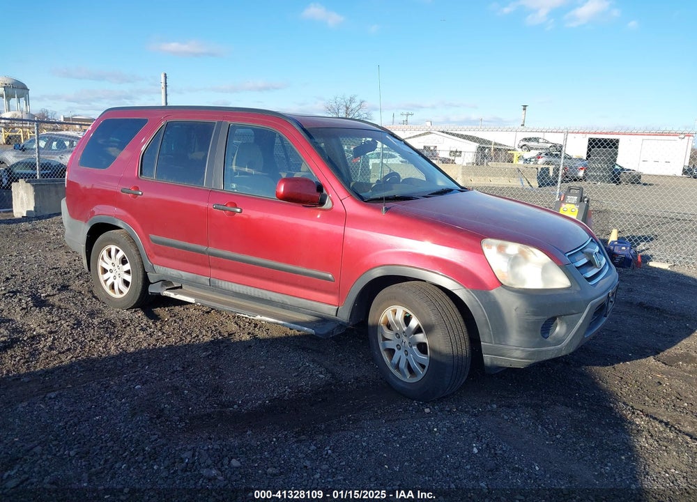 2005 HONDA CR-V EX VIN: SHSRD78825U317956