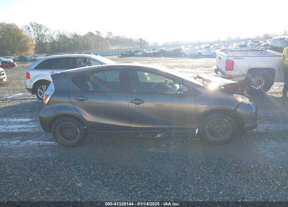 2012 TOYOTA PRIUS C TWO VIN: JTDKDTB35C1011595