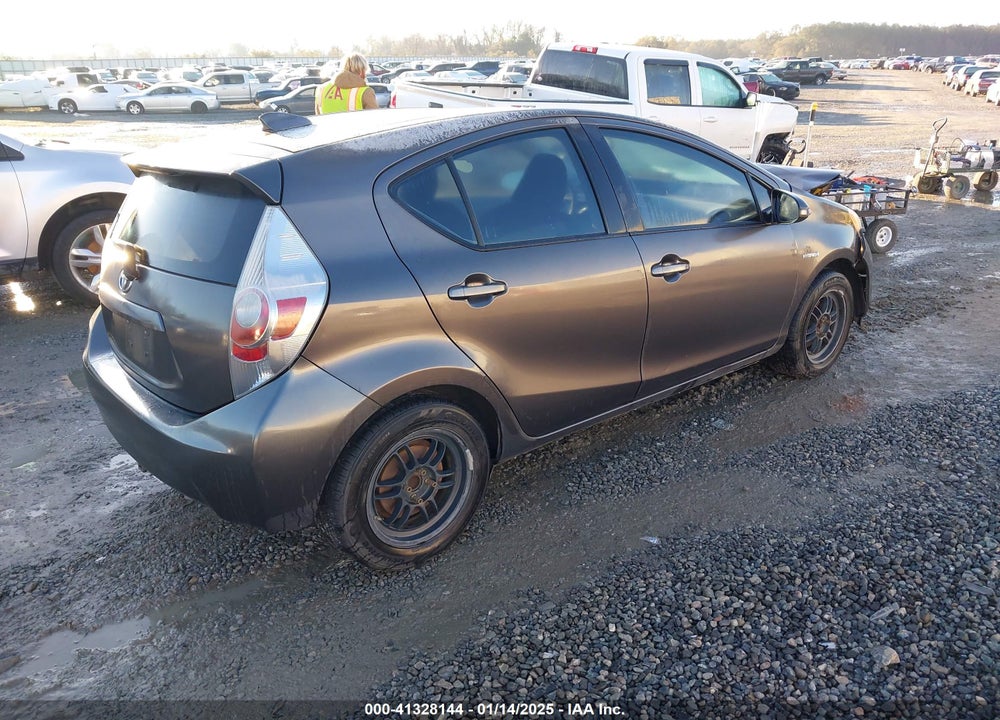 2012 TOYOTA PRIUS C TWO VIN: JTDKDTB35C1011595