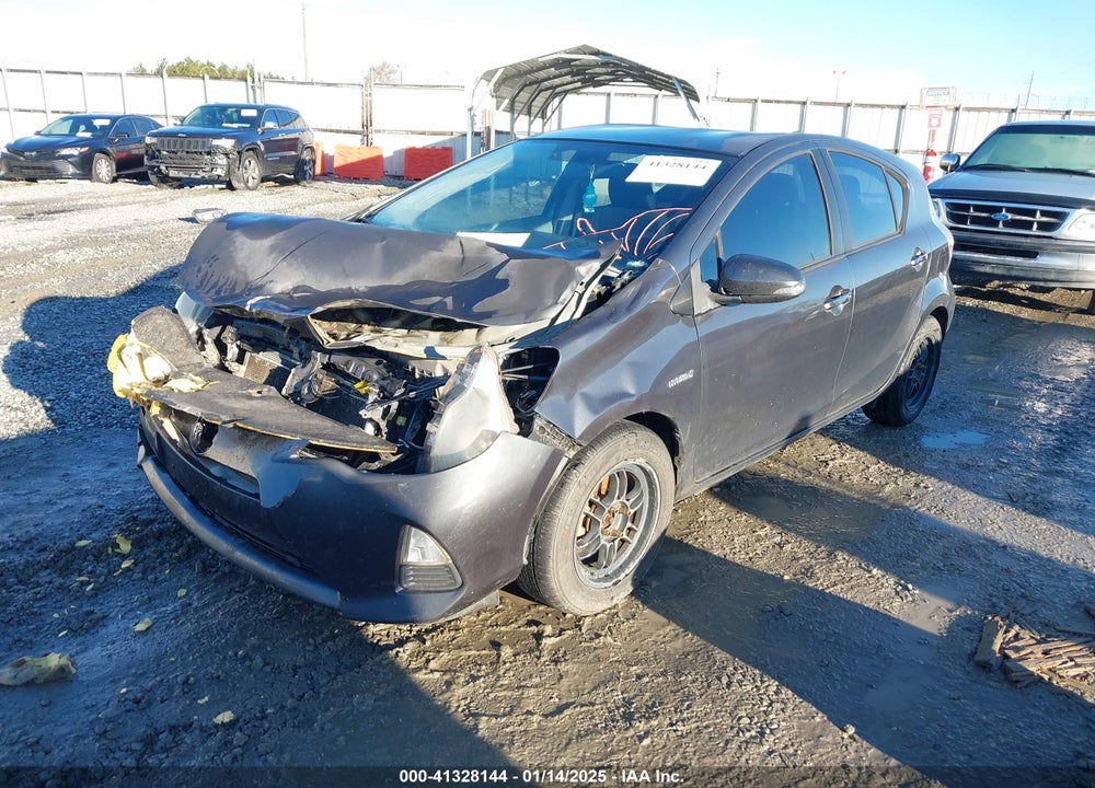 2012 TOYOTA PRIUS C TWO VIN: JTDKDTB35C1011595