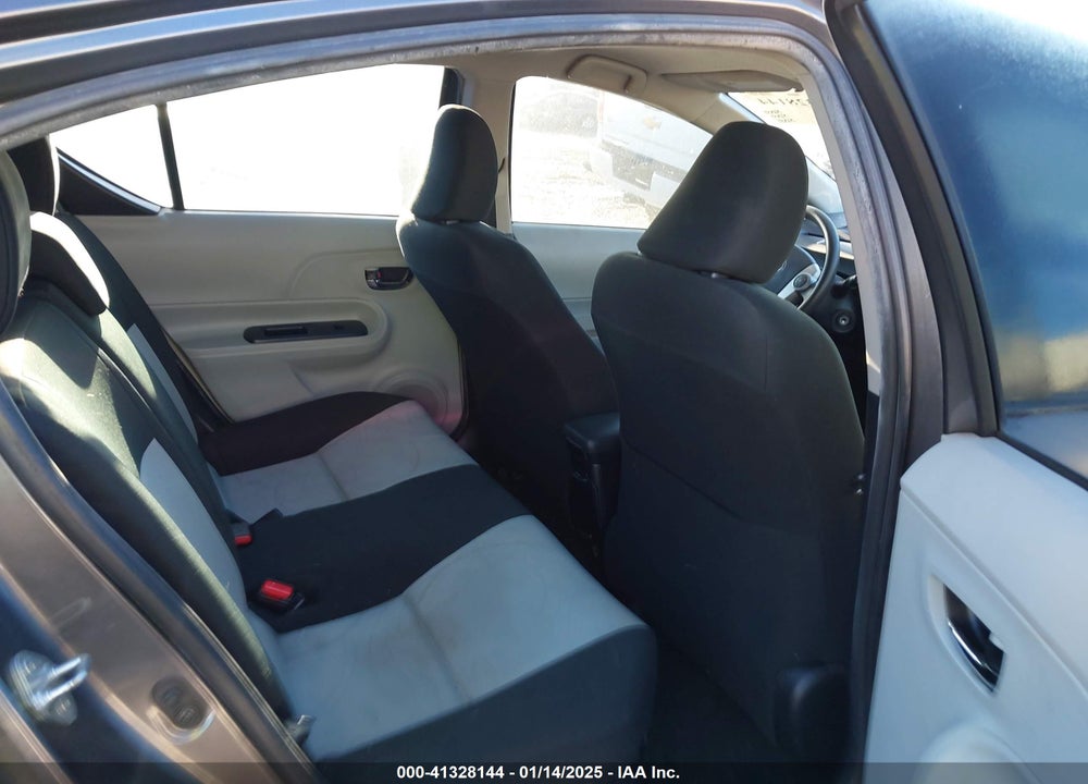 2012 TOYOTA PRIUS C TWO VIN: JTDKDTB35C1011595