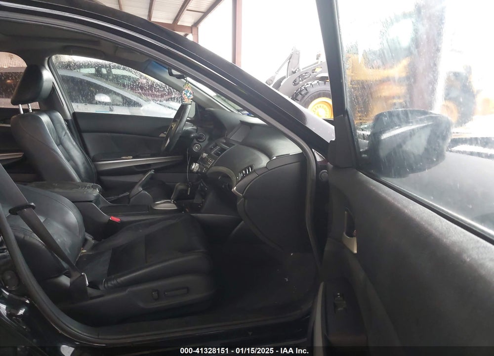 2010 HONDA ACCORD 3.5 EX-L VIN: 1HGCP3F81AA028524