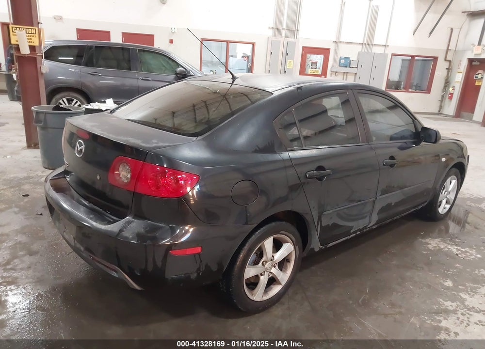 2004 MAZDA 3 I VIN: JM1BK32F241172178