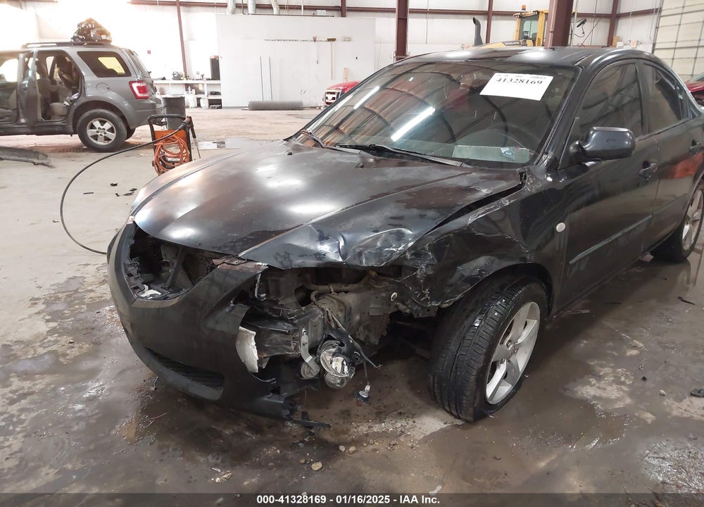 2004 MAZDA 3 I VIN: JM1BK32F241172178