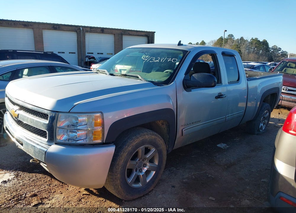 2010 CHEVROLET SILVERADO 1500 LS VIN: 1GCSKREA3AZ262522