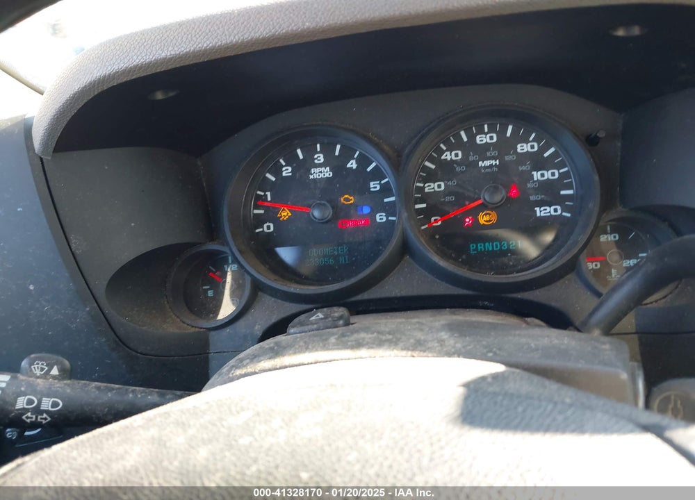 2010 CHEVROLET SILVERADO 1500 LS VIN: 1GCSKREA3AZ262522