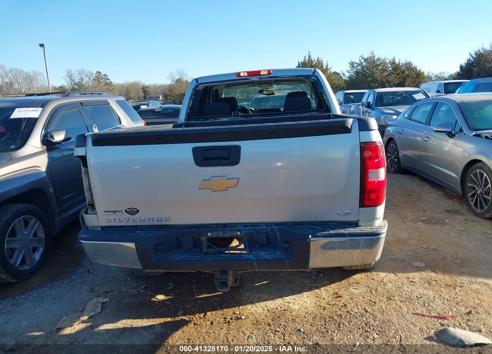 2010 CHEVROLET SILVERADO 1500 LS VIN: 1GCSKREA3AZ262522