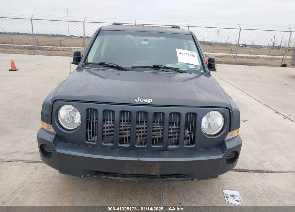 2008 JEEP PATRIOT SPORT VIN: 1J8FT28W88D519705