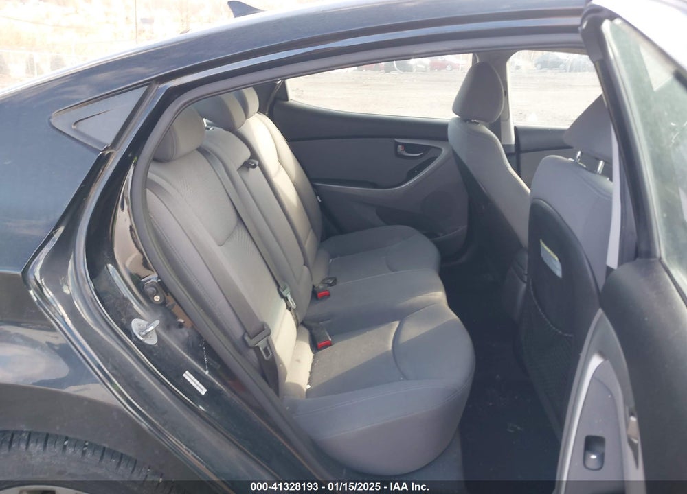 2014 HYUNDAI ELANTRA SE VIN: KMHDH4AE9EU075996