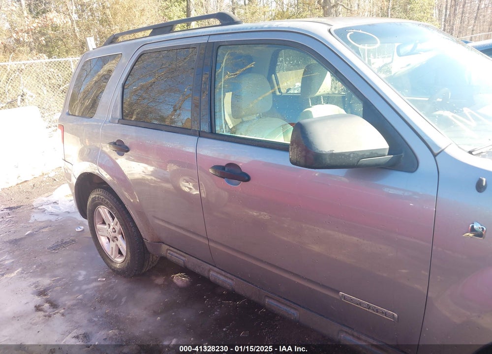 2008 FORD ESCAPE HYBRID VIN: 1FMCU59H38KA90098