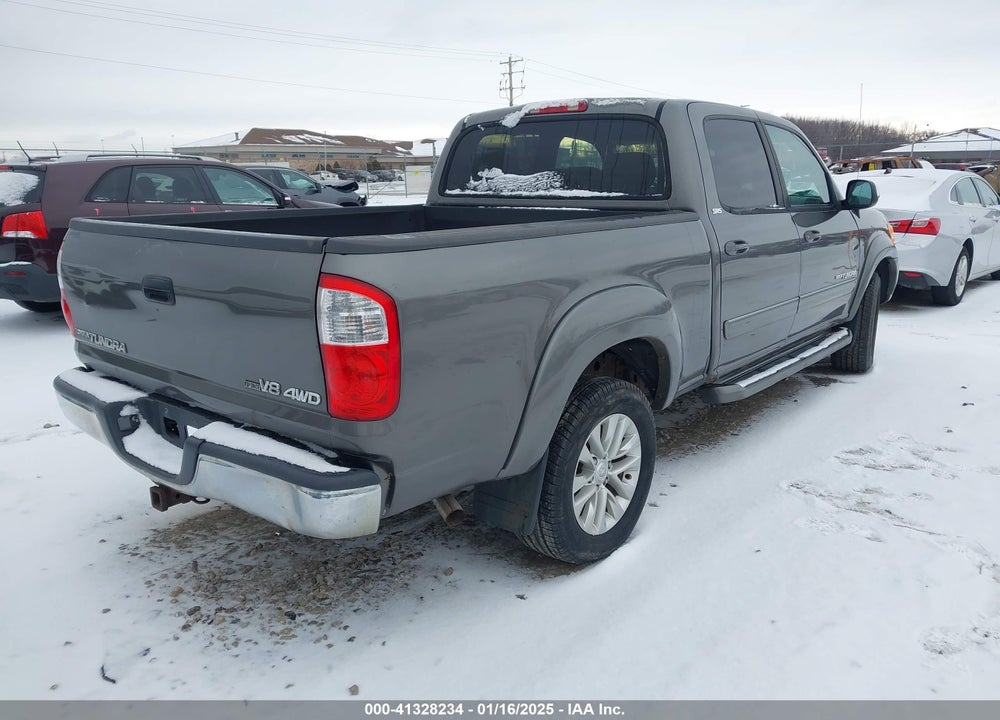 2004 TOYOTA TUNDRA SR5 V8 VIN: 5TBDT44124S438355