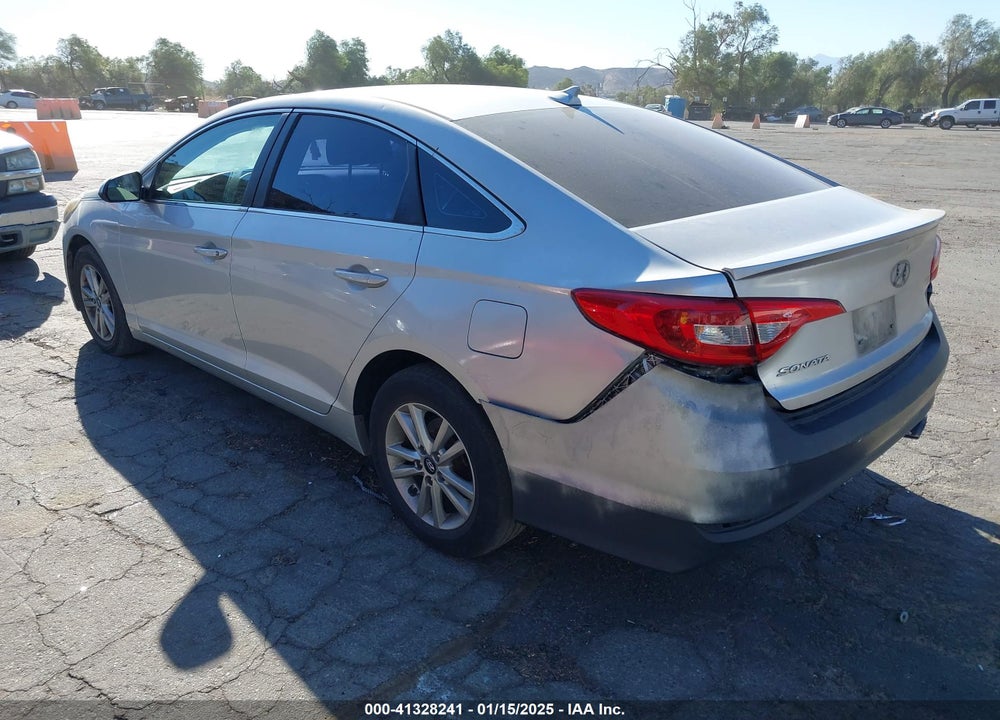 2017 HYUNDAI SONATA VIN: 5NPE24AF8HH574533