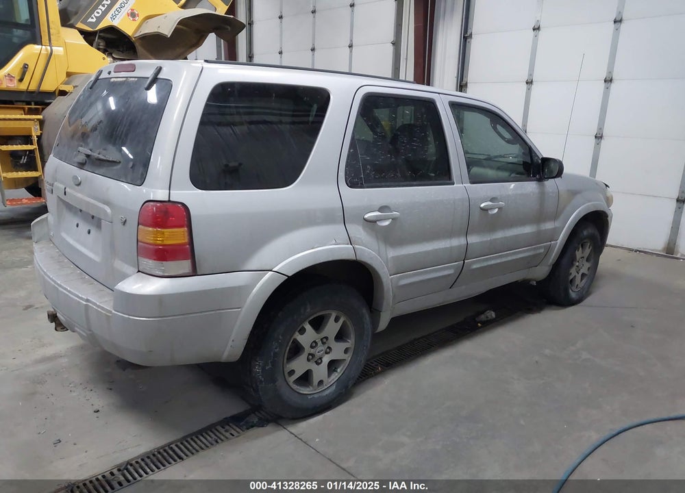 2005 FORD ESCAPE LIMITED VIN: 1FMYU94145KC45082