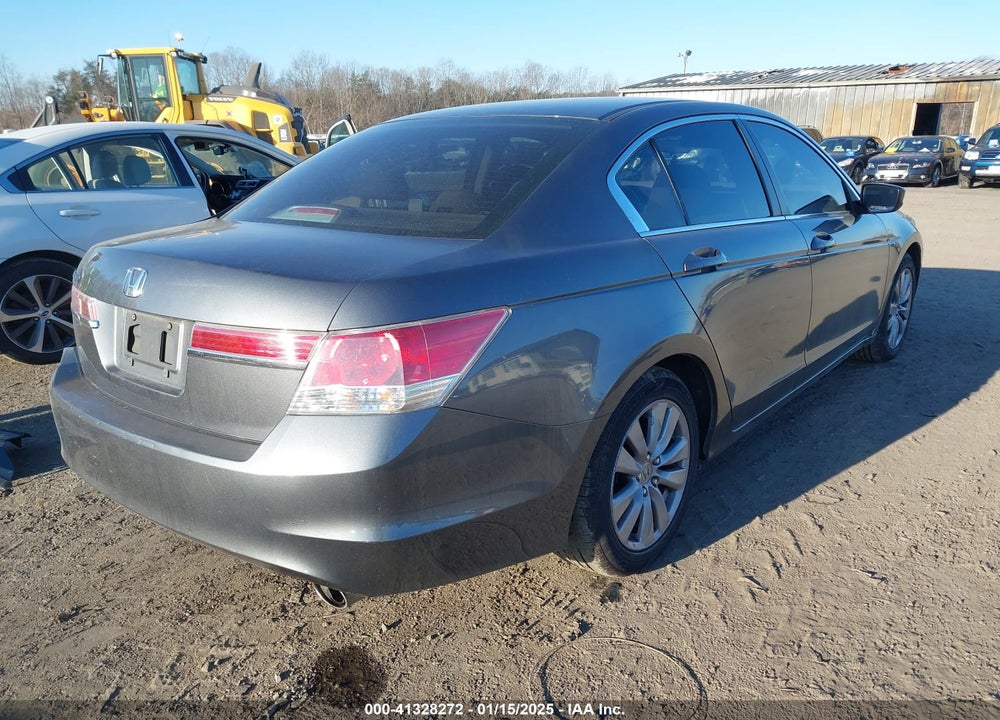 2012 HONDA ACCORD 2.4 EX VIN: 1HGCP2F71CA172207