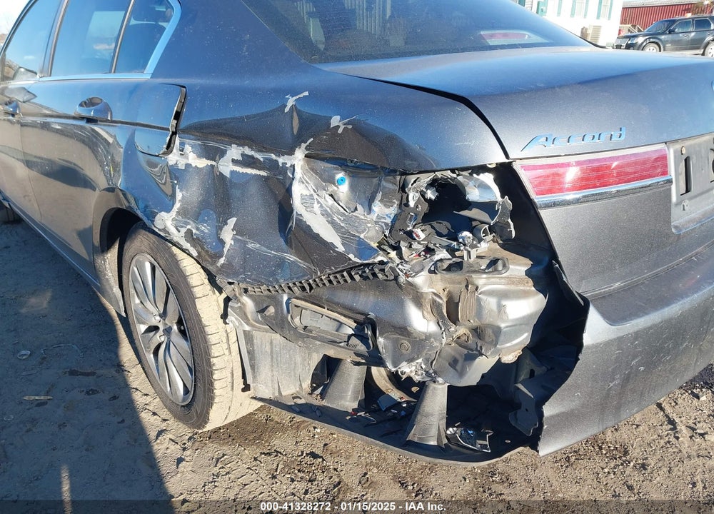 2012 HONDA ACCORD 2.4 EX VIN: 1HGCP2F71CA172207