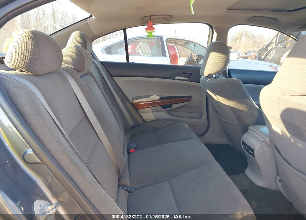 2012 HONDA ACCORD 2.4 EX VIN: 1HGCP2F71CA172207