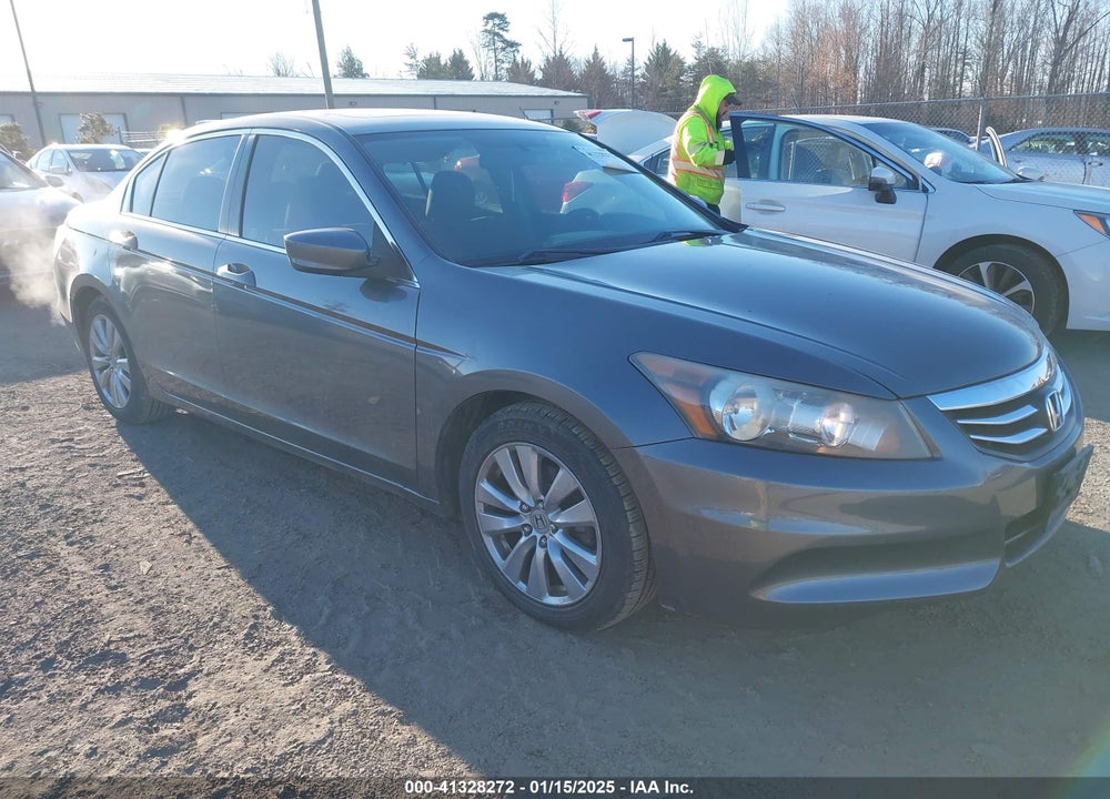 2012 HONDA ACCORD 2.4 EX VIN: 1HGCP2F71CA172207