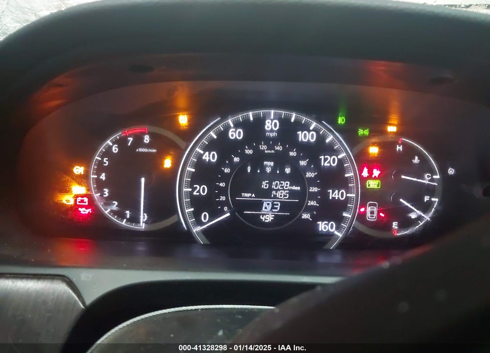 2013 HONDA ACCORD SDN VIN: 1HGCR3F88DA011721