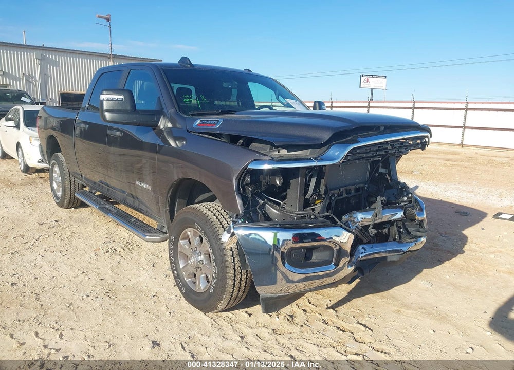 2024 RAM 2500 BIG HORN 4X4 6'4 BOX VIN: 3C6UR5DJ9RG365204