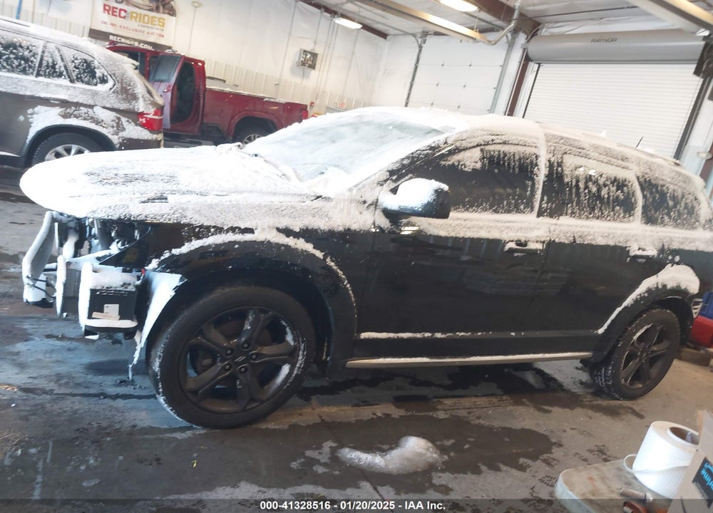 2019 DODGE JOURNEY CROSSROAD VIN: 3C4PDCGG2KT716685