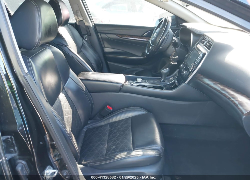 2017 NISSAN MAXIMA VIN: 1N4AA6APXHC434247