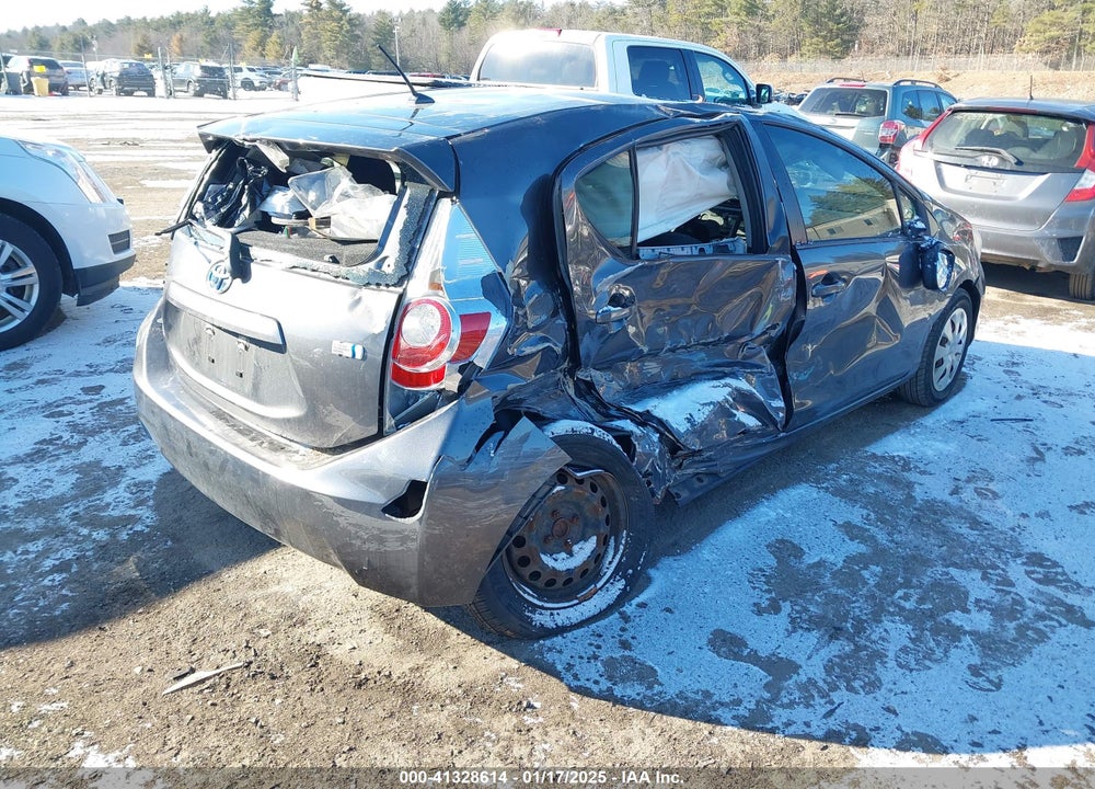 2012 TOYOTA PRIUS C TWO VIN: JTDKDTB36C1508610
