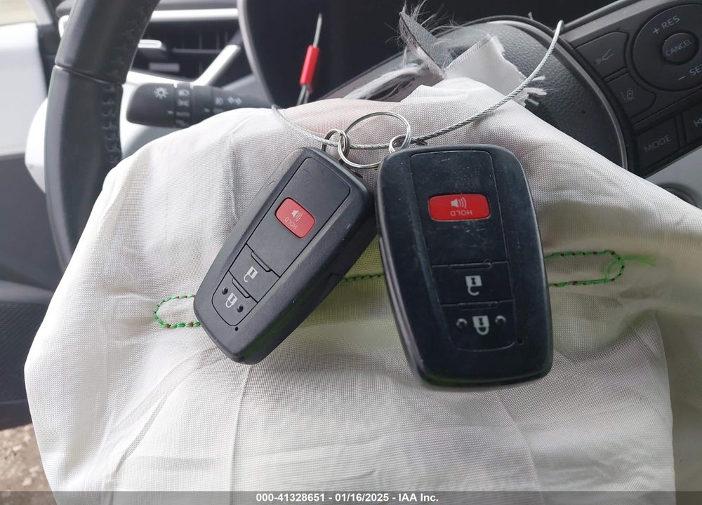 2022 TOYOTA COROLLA VIN: JTNC4MBE2N3180407