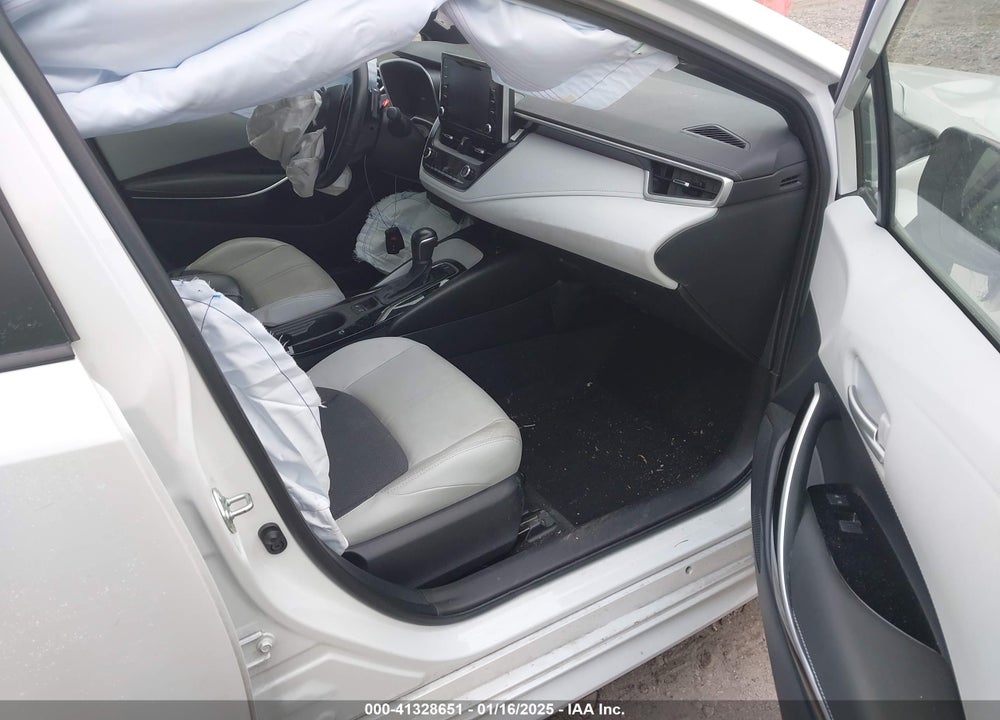 2022 TOYOTA COROLLA VIN: JTNC4MBE2N3180407
