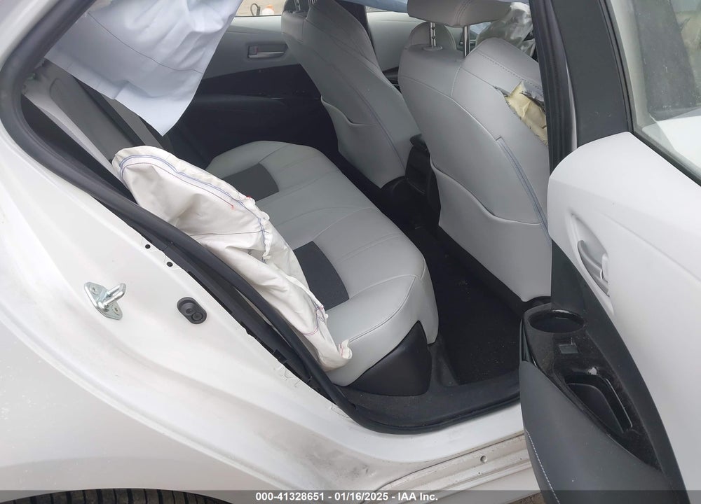 2022 TOYOTA COROLLA VIN: JTNC4MBE2N3180407