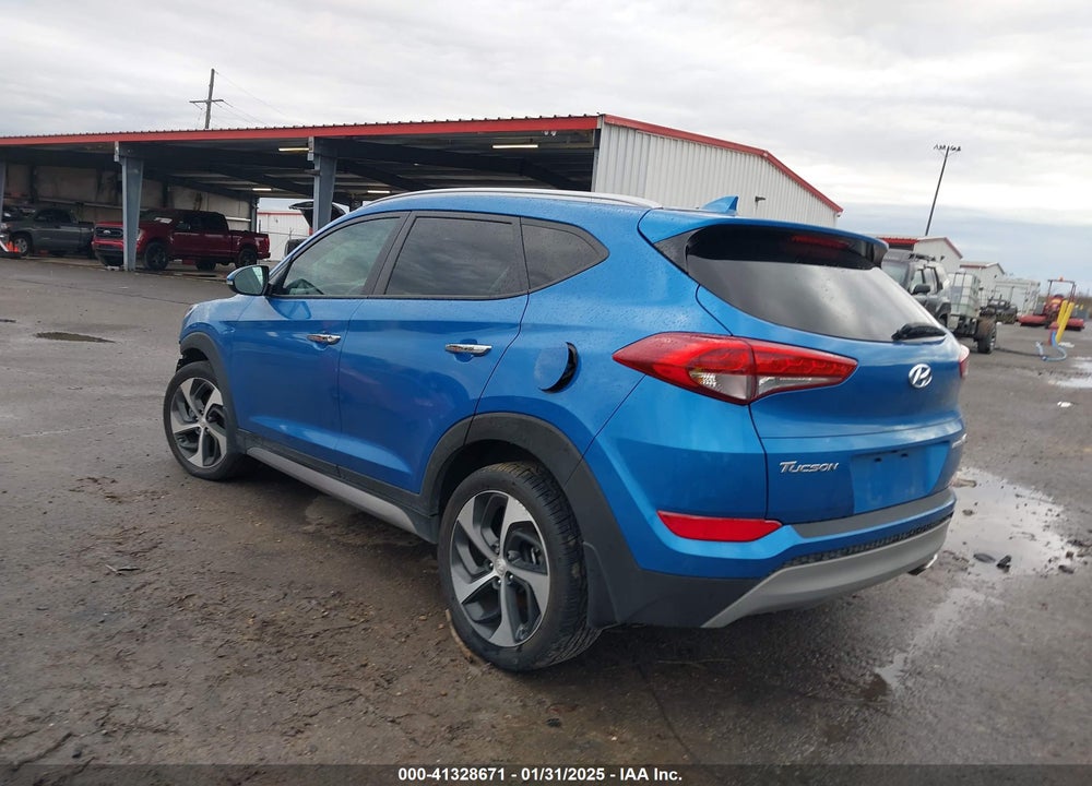 2017 HYUNDAI TUCSON LIMITED VIN: KM8J33A24HU368517