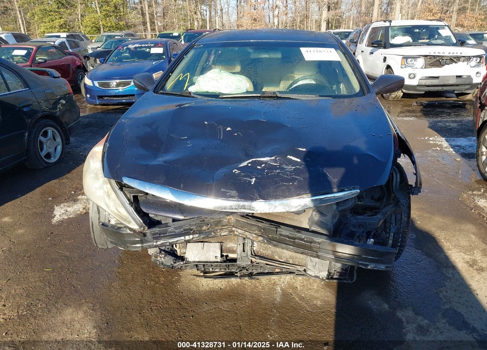 2011 HYUNDAI SONATA VIN: 5NPEB4AC6BH112260