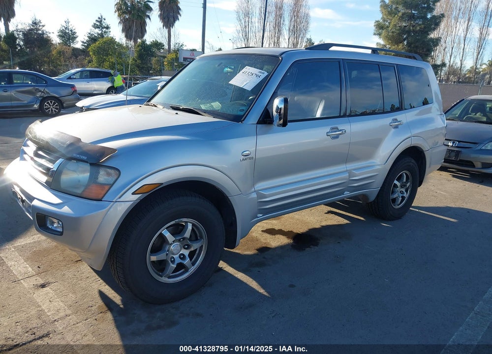 2001 MITSUBISHI MONTERO LIMITED VIN: JA4MW51R11J022220