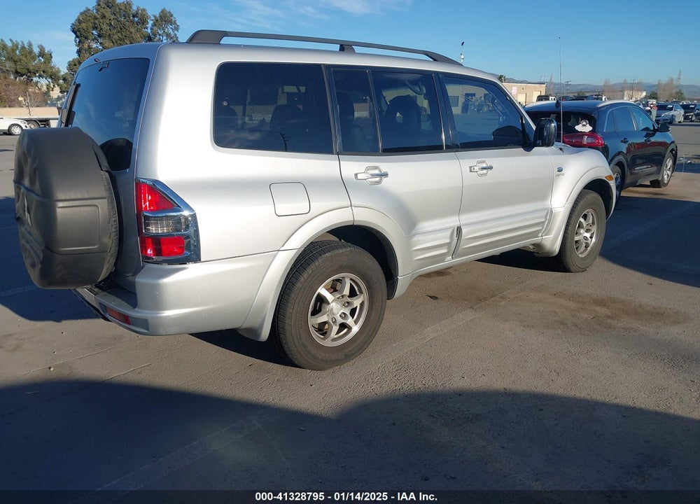 2001 MITSUBISHI MONTERO LIMITED VIN: JA4MW51R11J022220