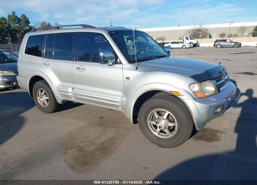 2001 MITSUBISHI MONTERO LIMITED VIN: JA4MW51R11J022220