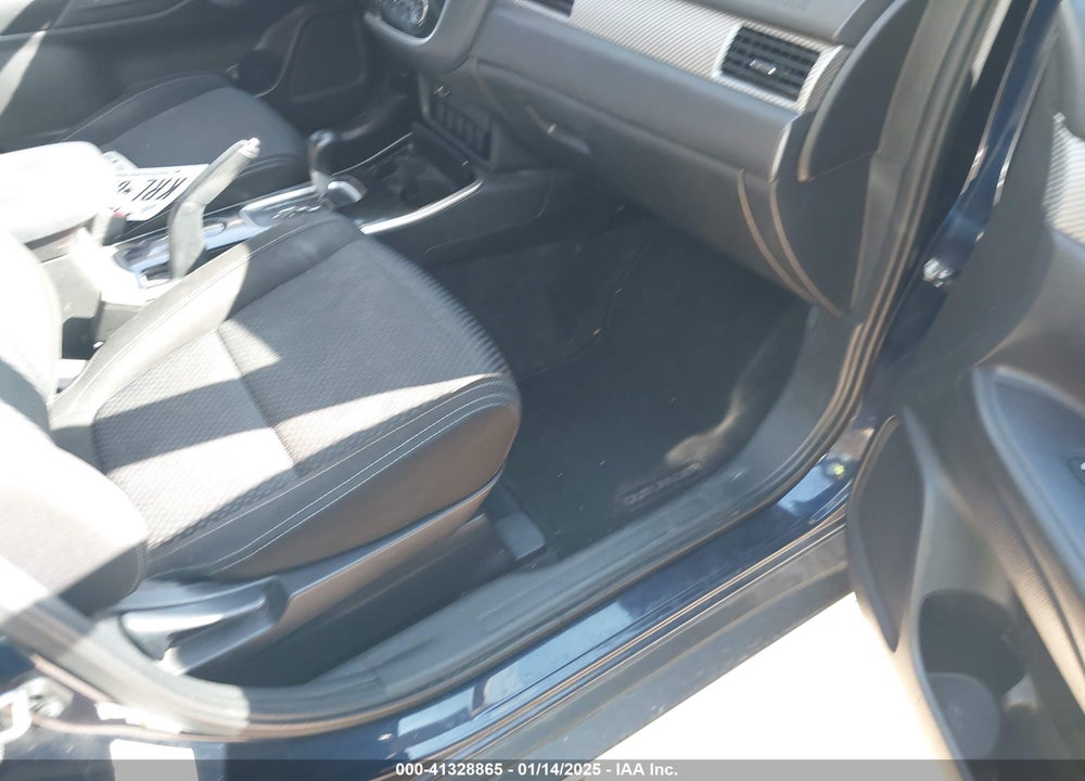 2018 MITSUBISHI OUTLANDER ES VIN: JA4AD2A35JZ001648