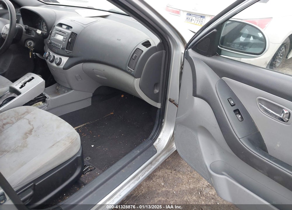 2008 HYUNDAI ELANTRA GLS/SE VIN: KMHDU46D88U538534