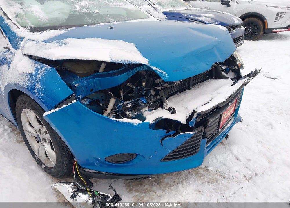 2014 FORD FOCUS VIN: 1FADP3F27EL107307