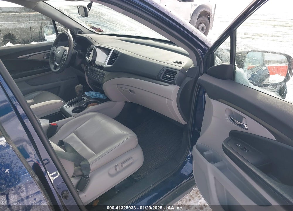2017 HONDA PILOT EX-L VIN: 5FNYF6H55HB089856