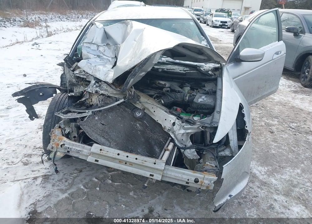 2009 HONDA ACCORD VIN: 1HGCP26339A110636