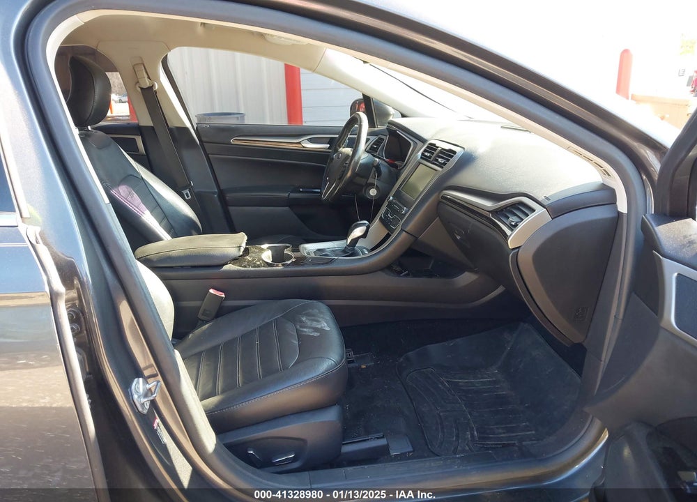 2016 FORD FUSION SE VIN: 3FA6P0HD3GR171709